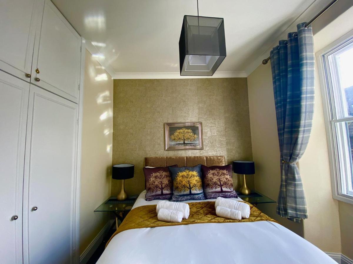Merewyke Boutique Luxury Family Apartment Sleeps 4 , Central Location Windermere Buitenkant foto