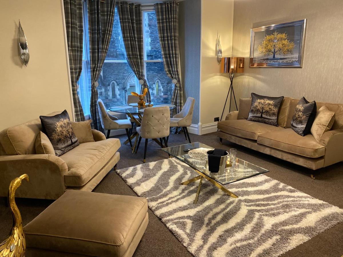 Merewyke Boutique Luxury Family Apartment Sleeps 4 , Central Location Windermere Buitenkant foto